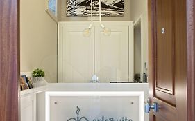 Naplesuite
